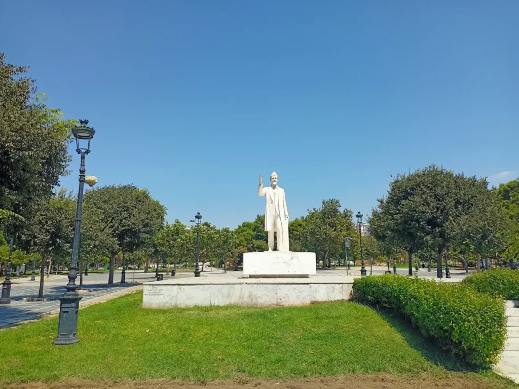 Eleftherios Venizelos Statue thessaloniki private guide