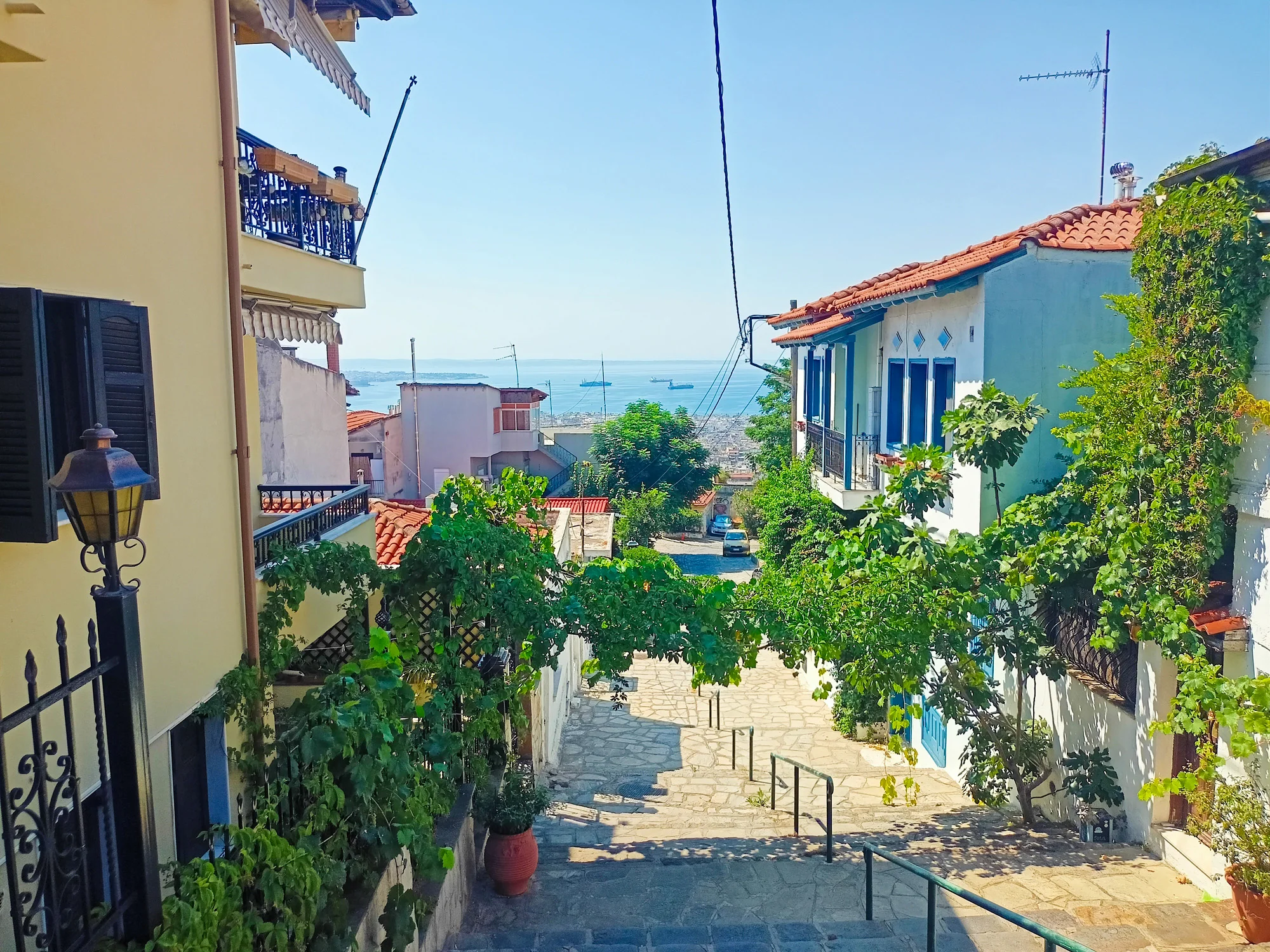Ano Poli Old Town Stairs Thessaloniki Tour