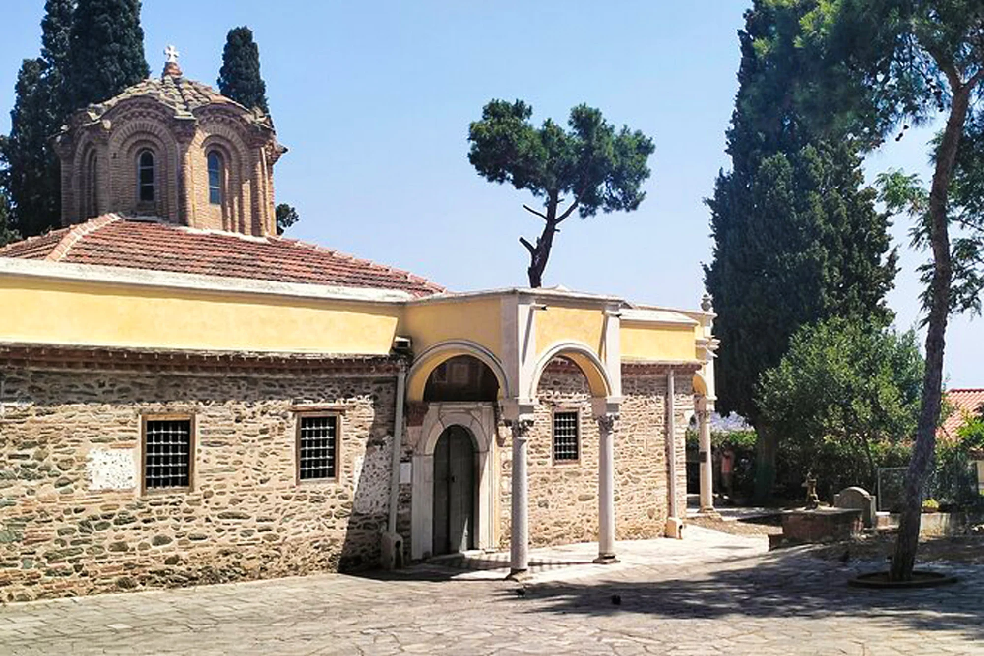 Thessaloniki Byzantine Church Vergina Tour