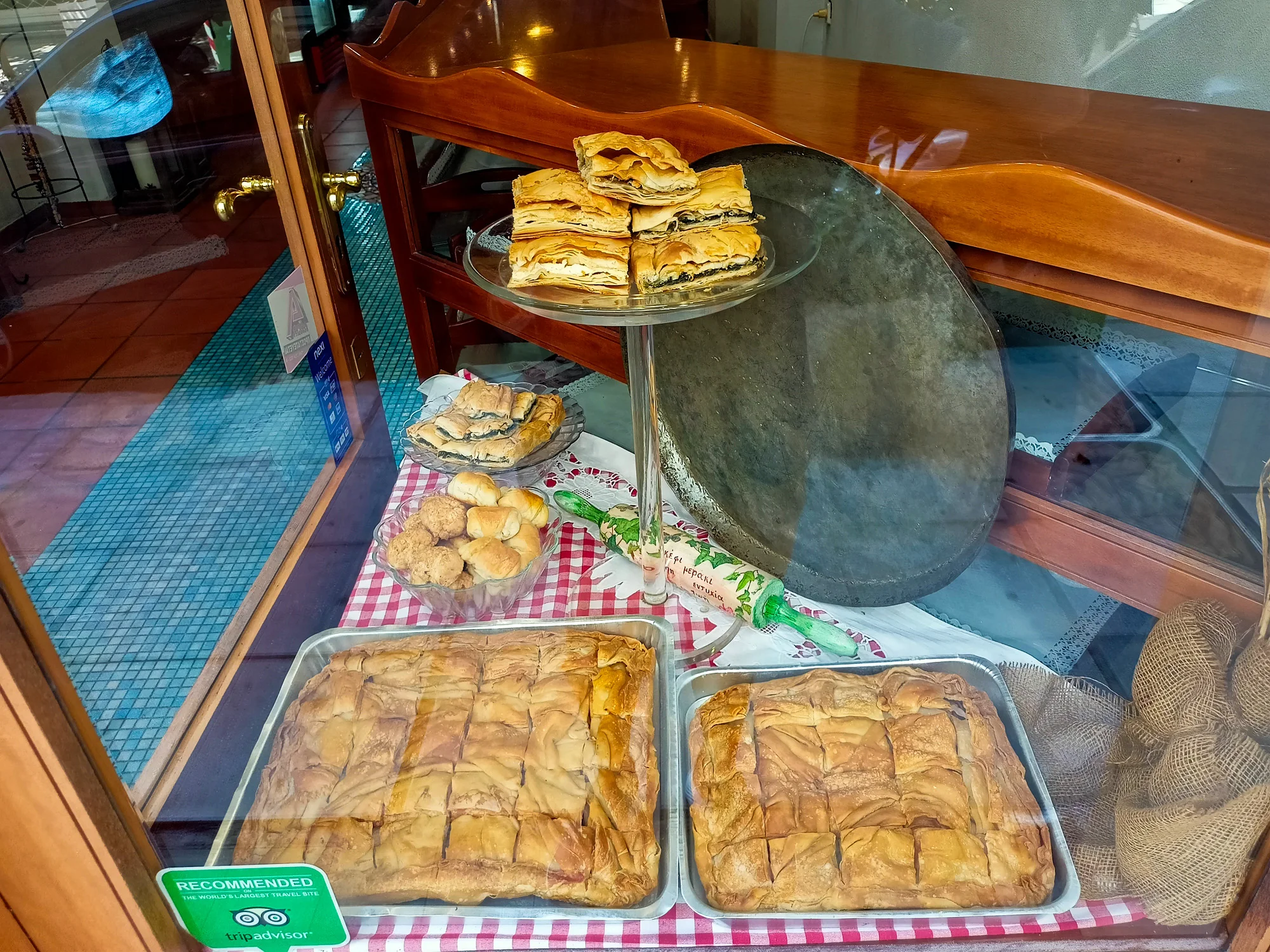 Traditional Thessaloniki Pies Bakery Food Tour